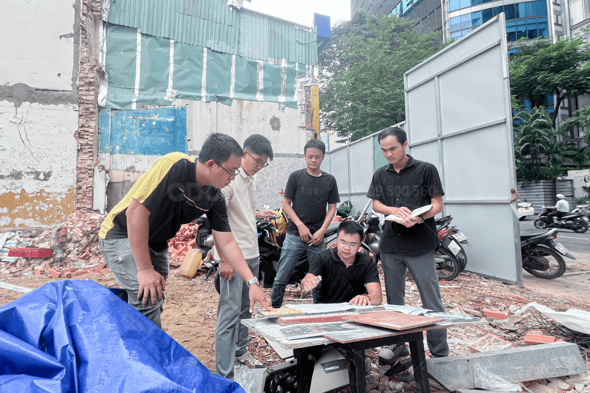 DUYỆT MẪU VẬT LIỆU NHÀ HÀNG THE STREET 